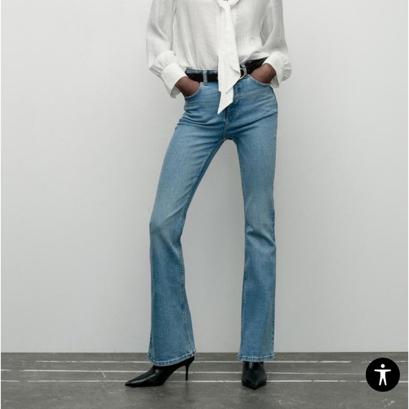 Zara Flared Jeans - Size 24/2 - Picture 4 of 5